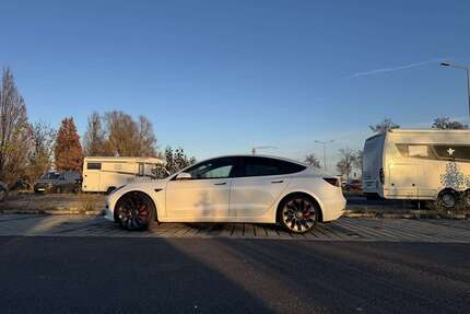 Tesla Model 3 Gebrauchtwagen