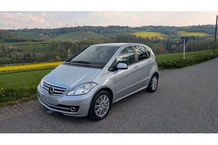 Mercedes-Benz A 180 Gebrauchtwagen