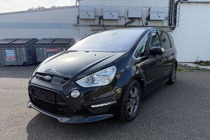 Ford S-Max Gebrauchtwagen