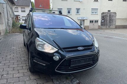 Ford S-Max Gebrauchtwagen