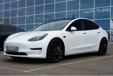 Tesla Model 3 Gebrauchtwagen
