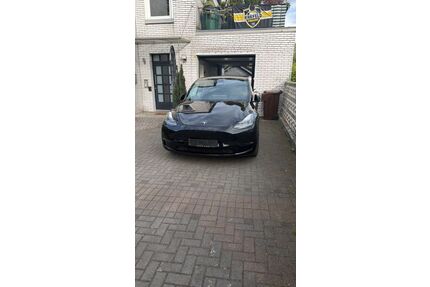 Tesla Model Y Gebrauchtwagen