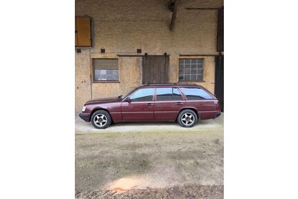 Mercedes-Benz E 300 Gebrauchtwagen