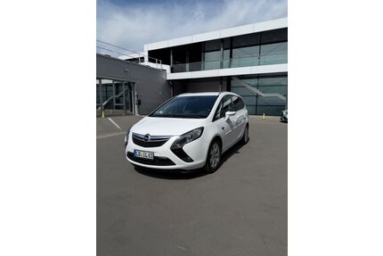 Opel Zafira Tourer Gebrauchtwagen