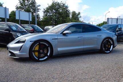 Porsche Taycan Gebrauchtwagen