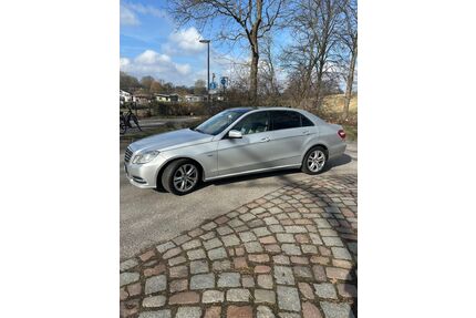 Mercedes-Benz E 220 Gebrauchtwagen