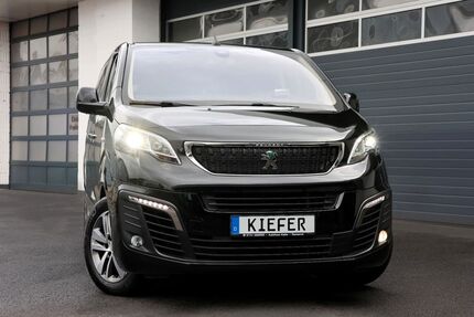 Peugeot e-Traveller Gebrauchtwagen