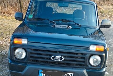 Lada Urban Gebrauchtwagen