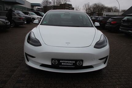 Tesla Model 3 Gebrauchtwagen