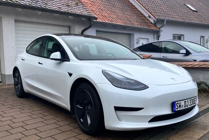 Tesla Model 3 Gebrauchtwagen