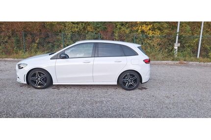 Mercedes-Benz B 220 Gebrauchtwagen