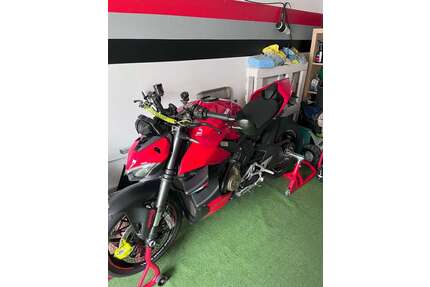 Ducati Streetfighter Gebrauchtwagen