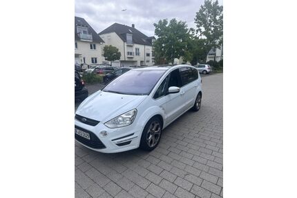 Ford S-Max Gebrauchtwagen