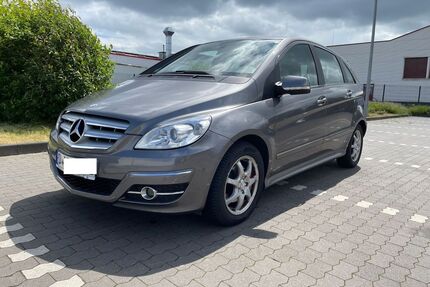 Mercedes-Benz B 180 Gebrauchtwagen