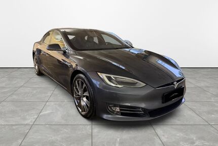 Tesla Model S Gebrauchtwagen