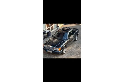 Mercedes-Benz E 230 Gebrauchtwagen