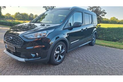 Ford Grand Tourneo Gebrauchtwagen