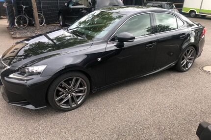 Lexus IS 300 Gebrauchtwagen