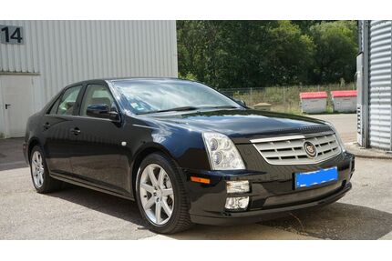 Cadillac STS Gebrauchtwagen