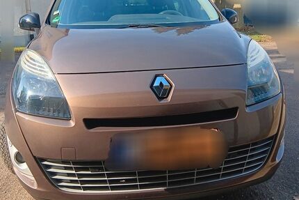 Renault Grand Scenic Gebrauchtwagen