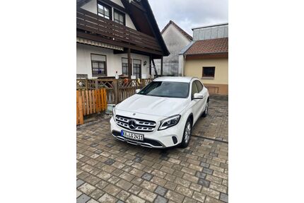 Mercedes-Benz GLA 200 Gebrauchtwagen