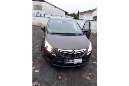Opel Zafira Tourer Gebrauchtwagen