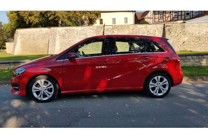 Mercedes-Benz B 180 Gebrauchtwagen