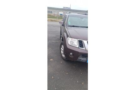 Nissan Pathfinder Gebrauchtwagen