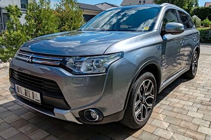 Mitsubishi Plug-in Hybrid Outlander Gebrauchtwagen