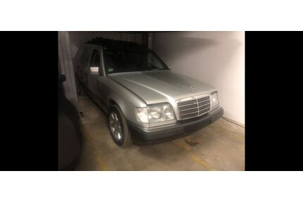 Mercedes-Benz E 300 Gebrauchtwagen