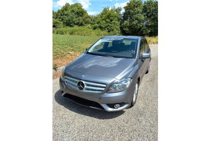 Mercedes-Benz B 180 Gebrauchtwagen