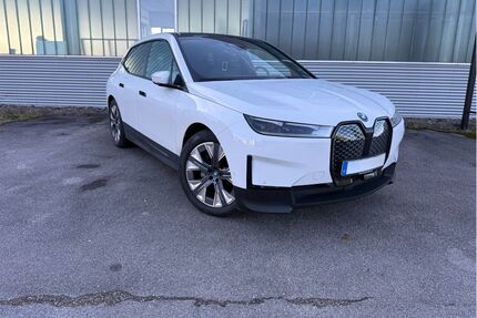 BMW iX Gebrauchtwagen