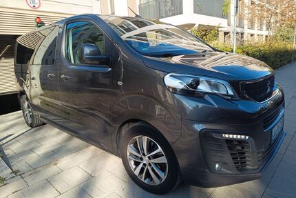 Peugeot e-Traveller Gebrauchtwagen