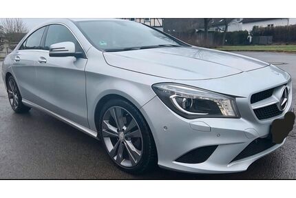 Mercedes-Benz CLA 220 Gebrauchtwagen