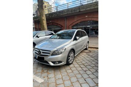 Mercedes-Benz B 180 Gebrauchtwagen