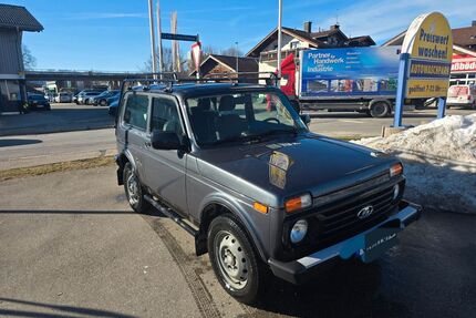 Lada Niva Gebrauchtwagen