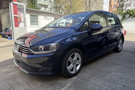 VW Golf VII Sportsvan DSG Schiebed. AHK Comfortline 