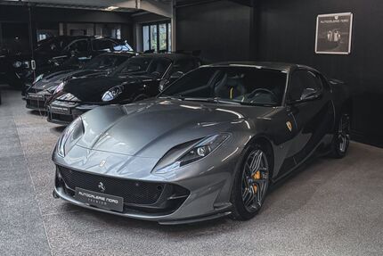 Ferrari 812 Gebrauchtwagen