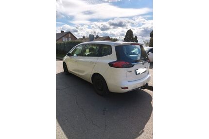 Opel Zafira Tourer Gebrauchtwagen