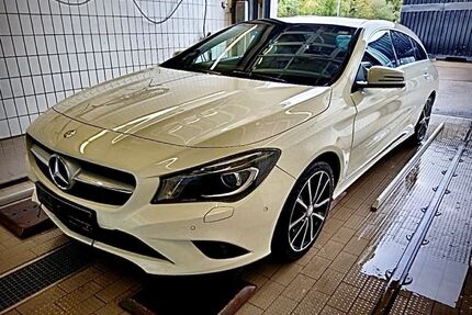Mercedes-Benz CLA 200 Shooting Brake Gebrauchtwagen