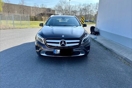Mercedes-Benz GLA 180 Gebrauchtwagen