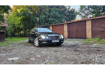 Mercedes-Benz E 500 