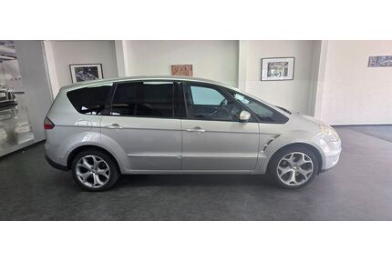 Ford S-Max Gebrauchtwagen