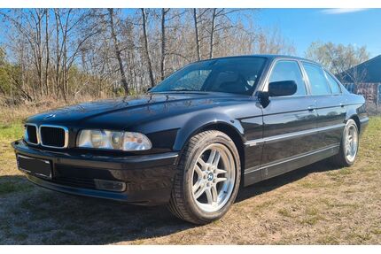 BMW 735 Gebrauchtwagen