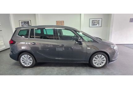 Opel Zafira Tourer Gebrauchtwagen