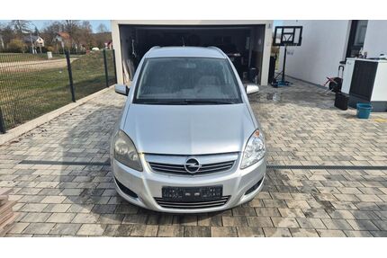 Opel Zafira Gebrauchtwagen