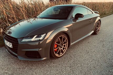 Audi TTS Gebrauchtwagen