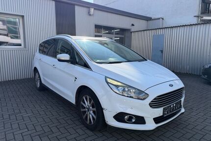 Ford S-Max Gebrauchtwagen