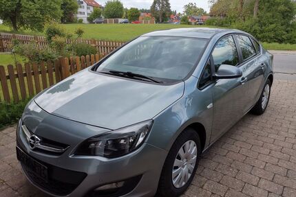 Opel Astra Gebrauchtwagen