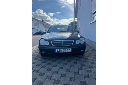 Mercedes-Benz C 180 Gebrauchtwagen